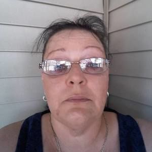 Meet your Posher, Becky